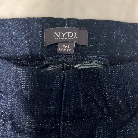 Jeans - Picture 3 of 3